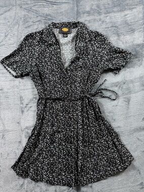 Urban Outfitters Archive Black Ditsy Floral Button Front Mini Dress S